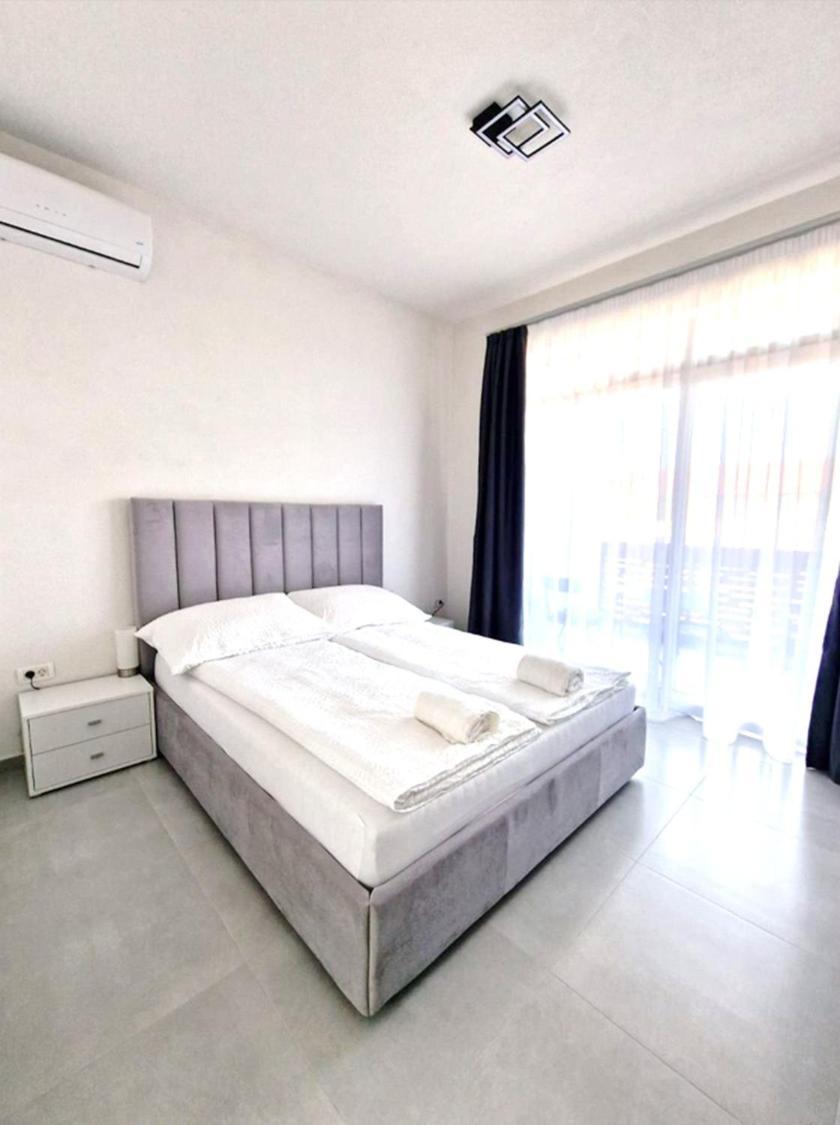 Bb Residence Arad Exterior foto